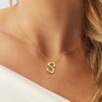 Gold Initial Necklaces for 𝐖𝐨𝐦𝐞𝐧 𝐓𝐞𝐞𝐧𝐬 𝐆𝐢𝐟𝐭𝐬 Trendy Stuff Bubble Letter Pendant Necklace Gold Jewelry Birthday Gifts for Women Teen Her Mom Sister - Image 4