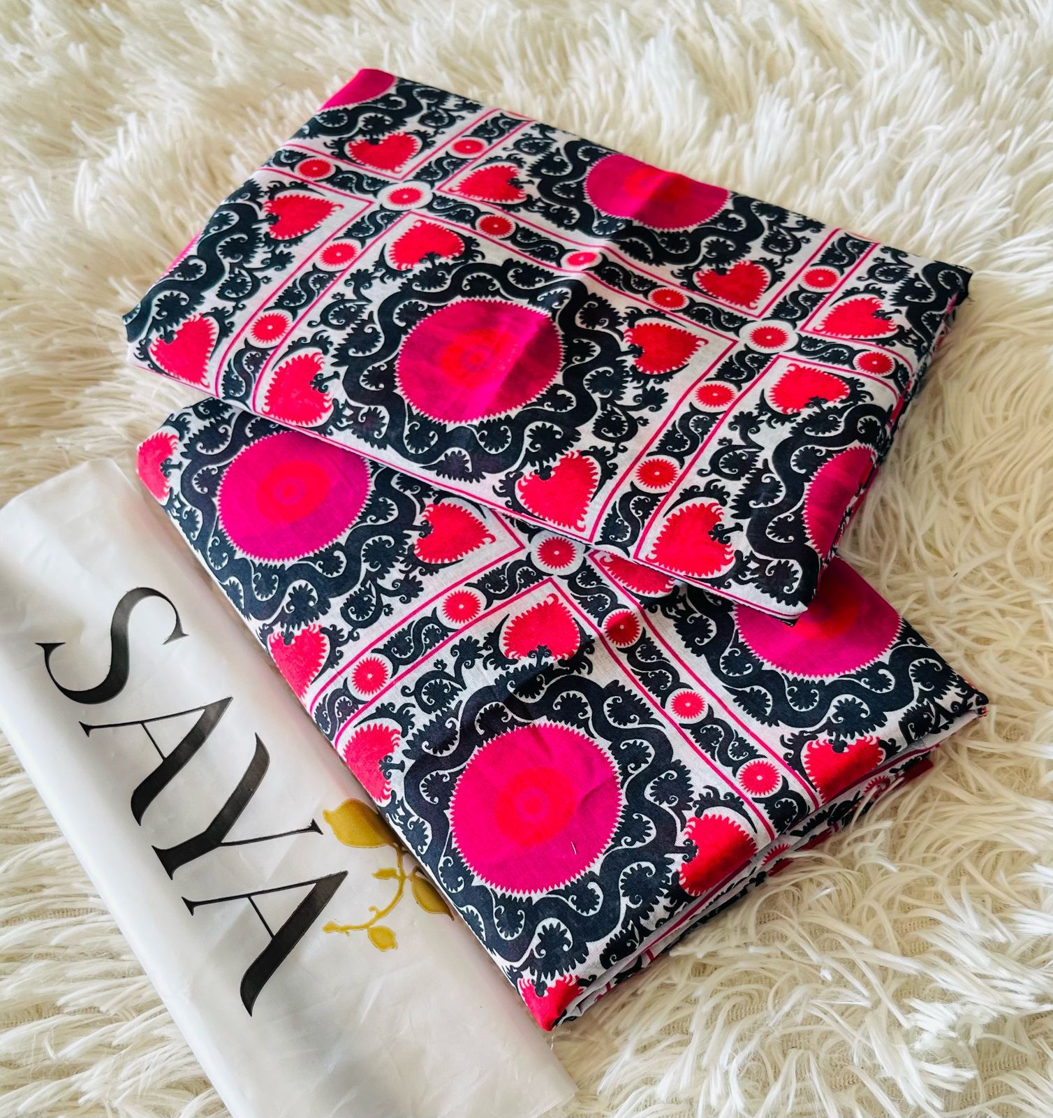 SayaLawn2Pc815.jpg Saya lawn 2pc - Image 1